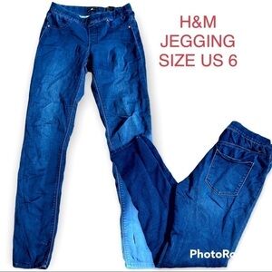 H&M Blue Jeggings Size 6